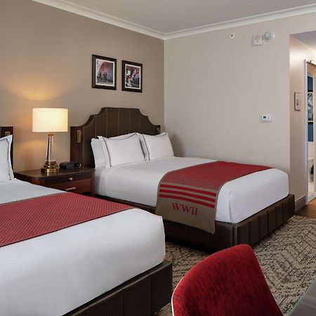 The Higgins Hotel New Orleans, Curio Collection By Hilton Exterior foto