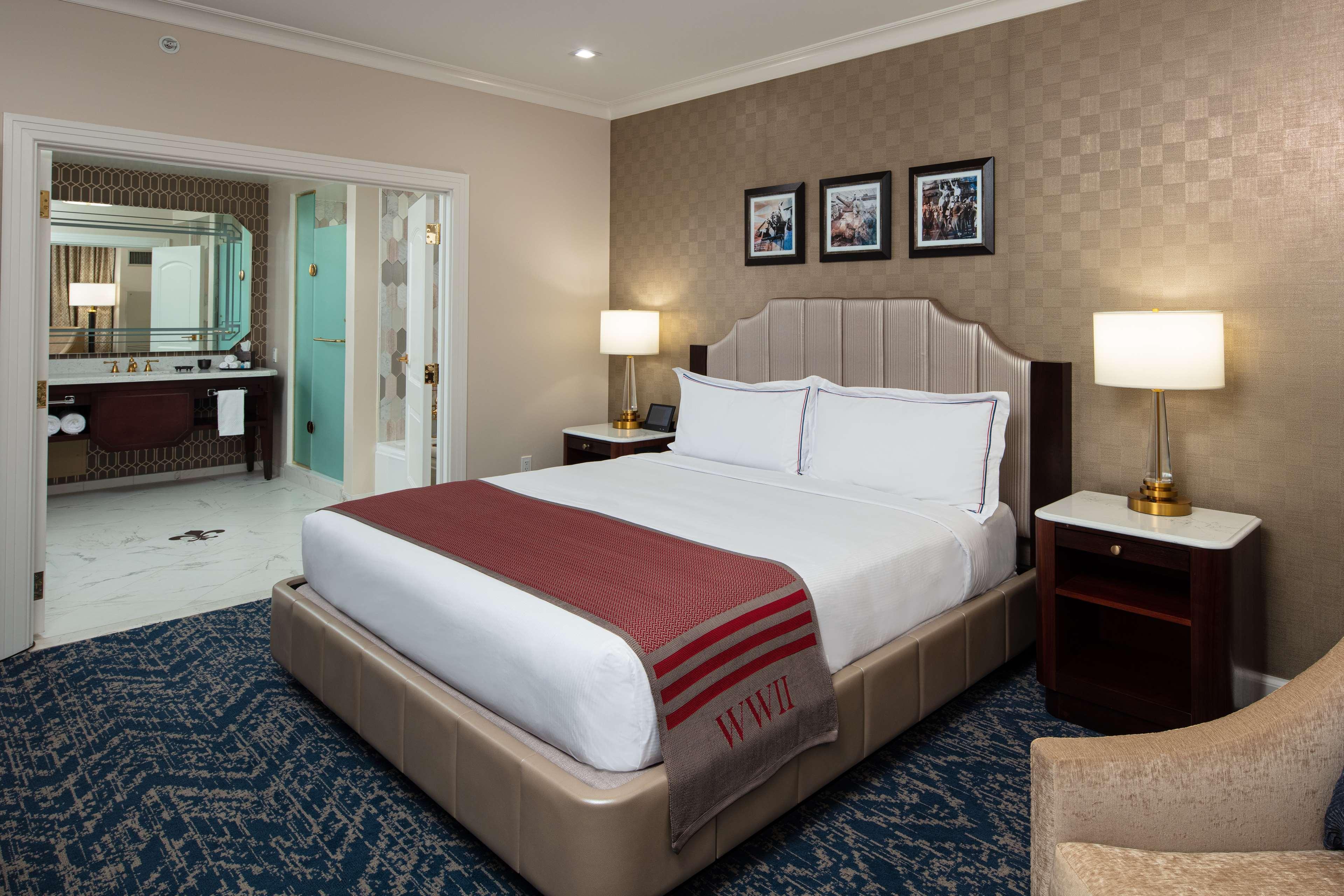 The Higgins Hotel New Orleans, Curio Collection By Hilton Exterior foto