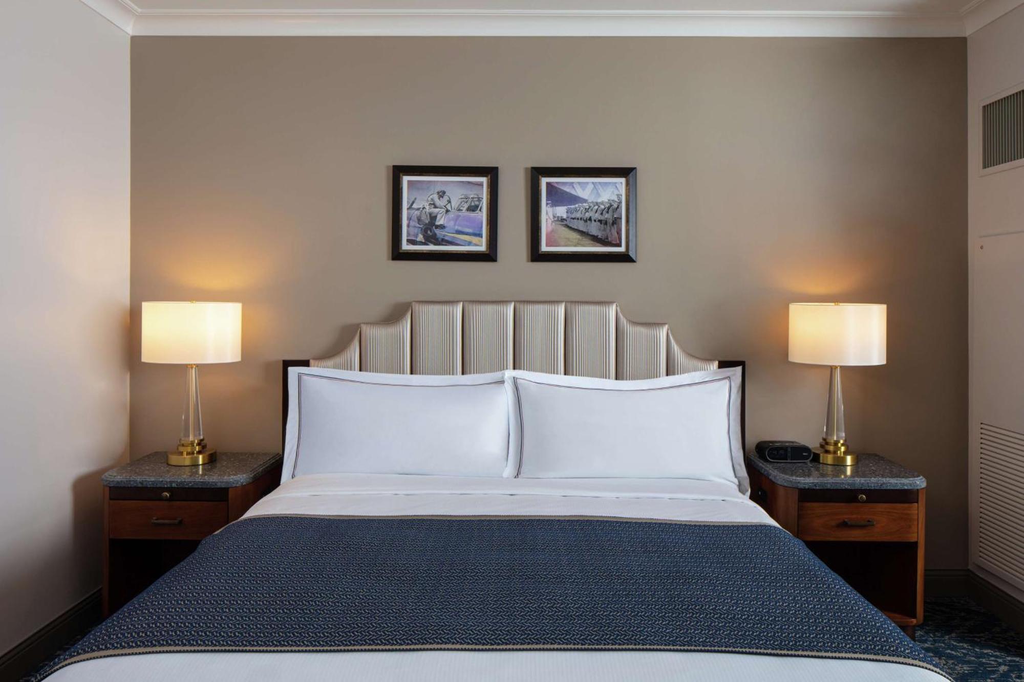 The Higgins Hotel New Orleans, Curio Collection By Hilton Exterior foto