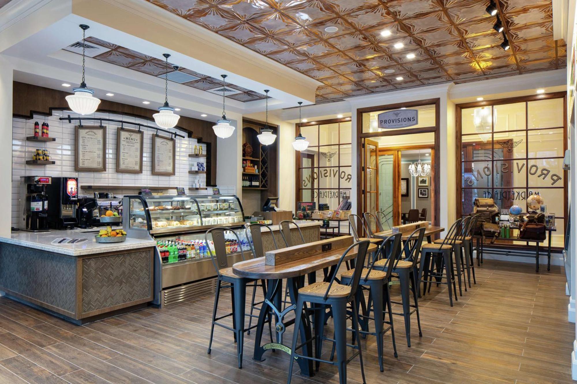 The Higgins Hotel New Orleans, Curio Collection By Hilton Exterior foto